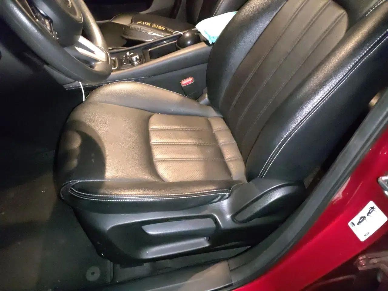 Mazda CX-4 2018 2.0L Automatic 2WD Blue Sky Exploration Edition China VI Standard — миниатюра 14