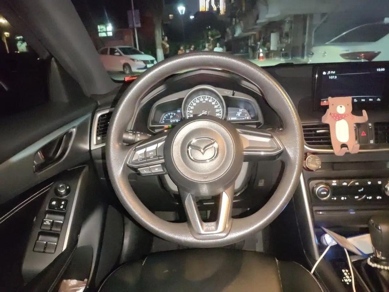 Mazda CX-4 2018 2.0L Automatic 2WD Blue Sky Exploration Edition China VI Standard — миниатюра 9