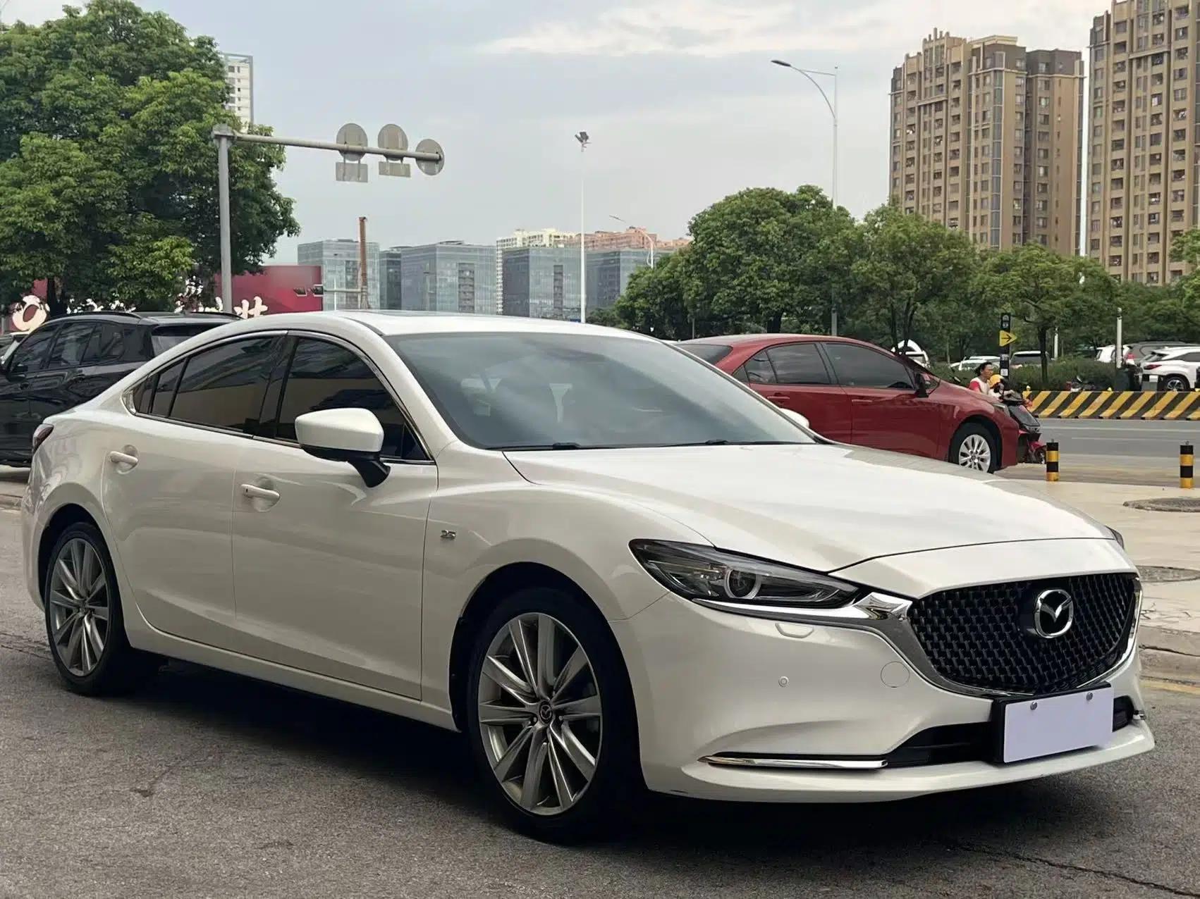 Mazda Atenza 2020 2.5L Sky Blue Prestige Edition — миниатюра 3