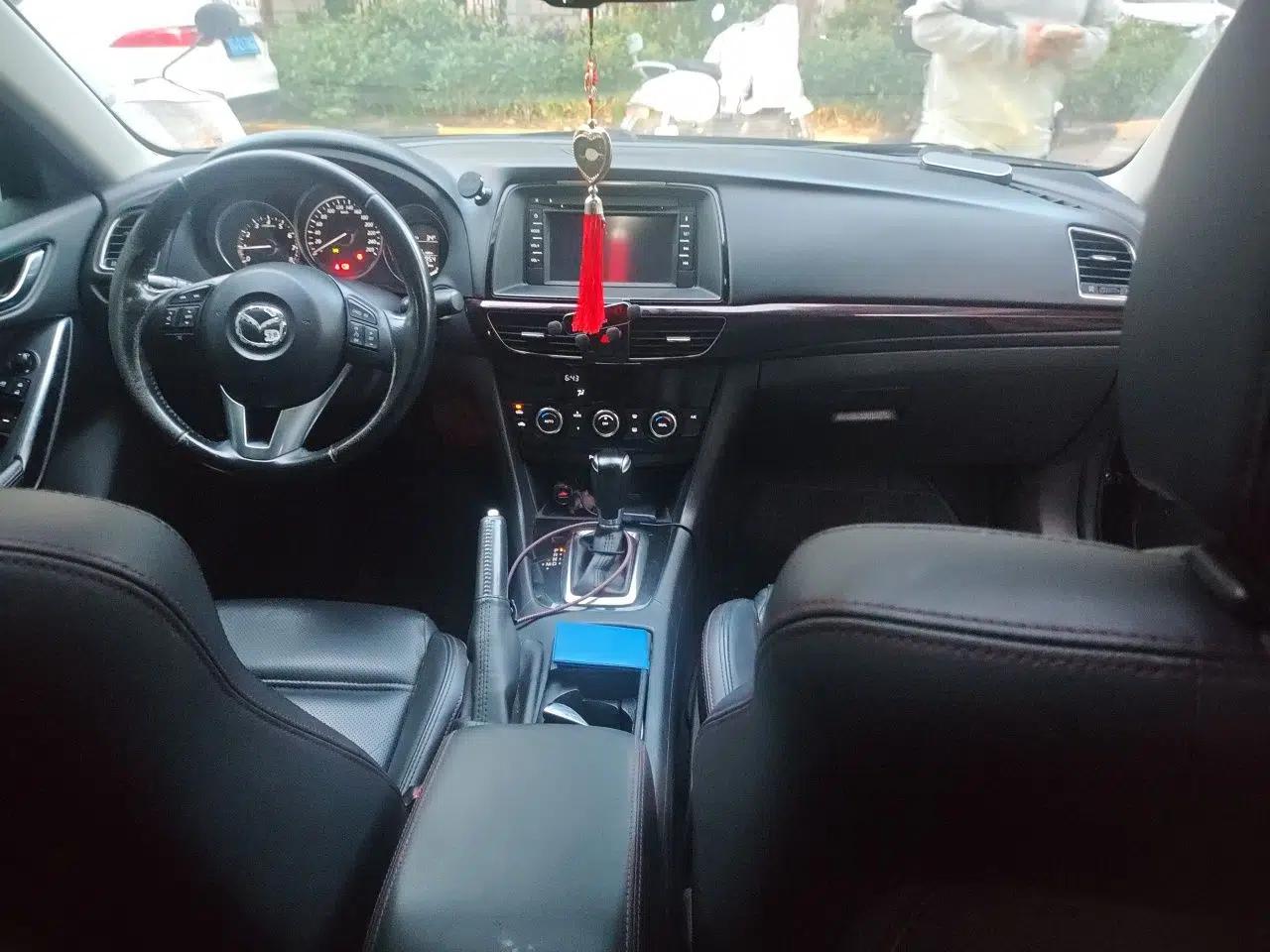 Mazda Atenza 2015 2.0L Blue Sky Luxury Edition — миниатюра 13