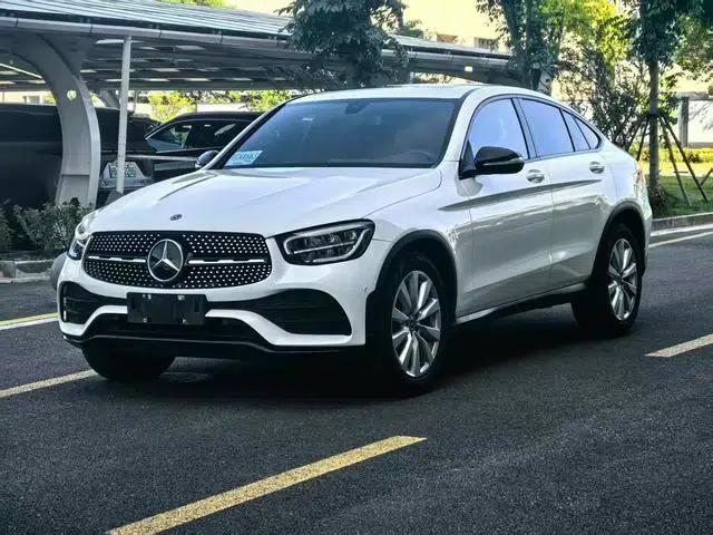 Mercedes-Benz GLC Coupe 2020 GLC 260 4MATIC Coupe SUV