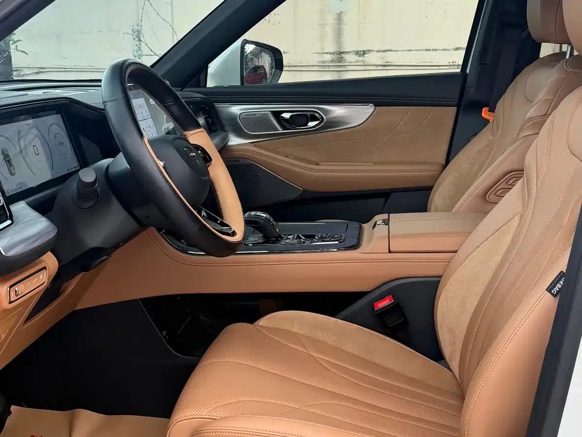 Trumpchi ES9 2024 PHEV 143km Pro+ — миниатюра 9