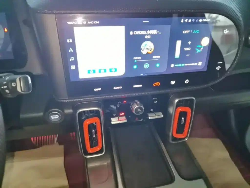 Haval Big Dog 2021 1.5T DCT 2WD Labrador Edition — миниатюра 13