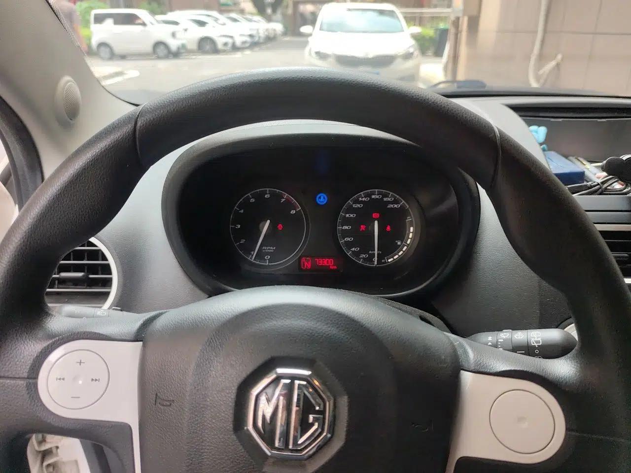 MG 3 2013 1.5L AMT Elite Edition — миниатюра 11
