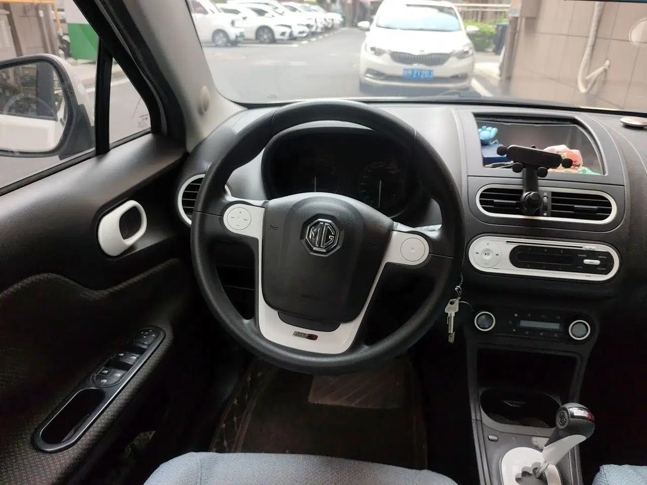 MG 3 2013 1.5L AMT Elite Edition — миниатюра 10