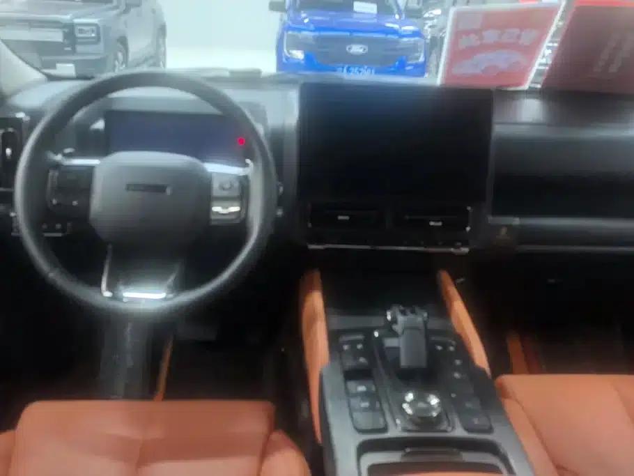 Haval H9 2024 2.0T Gasoline 4WD Ultimate Edition — миниатюра 12