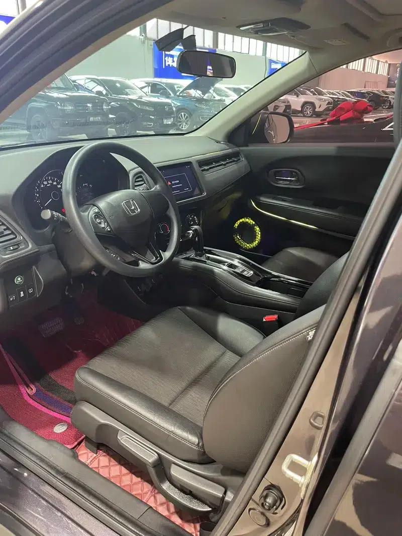 Vezel 2022 1.5L CVT Phantom Night Pioneer Edition — миниатюра 7