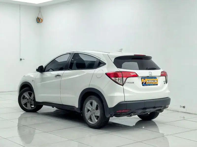 Vezel 2020 220 TURBO CVT Elite Edition — миниатюра 4