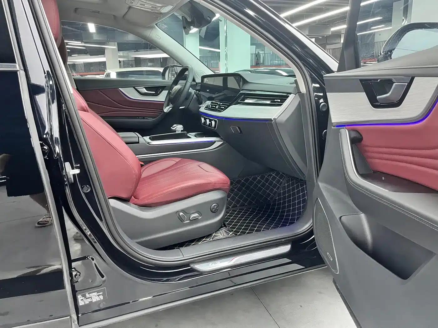 Hongqi HS5 2025 2.0T 2WD Flagship Pro Edition — миниатюра 13