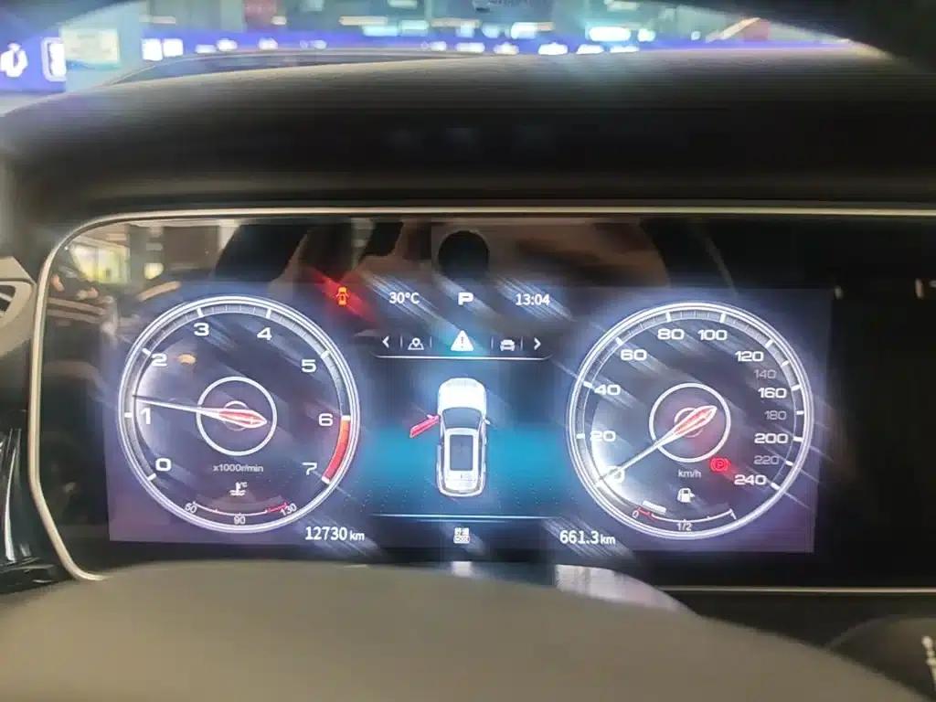 Hongqi HS5 2022 Facelift 2.0T Intelligent Flagship Edition — миниатюра 12