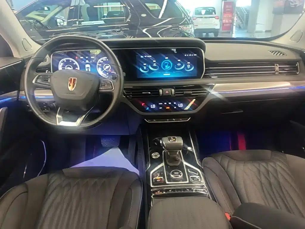 Hongqi HS5 2022 Facelift 2.0T Intelligent Flagship Edition — миниатюра 10