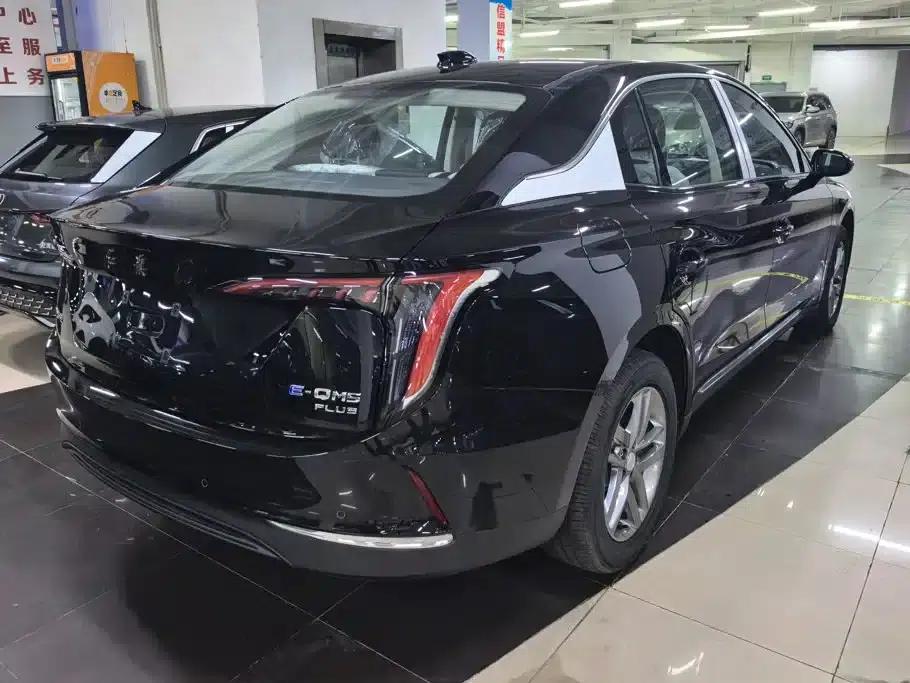 Hongqi E-QM5 2025 Model 610km Plus — миниатюра 3