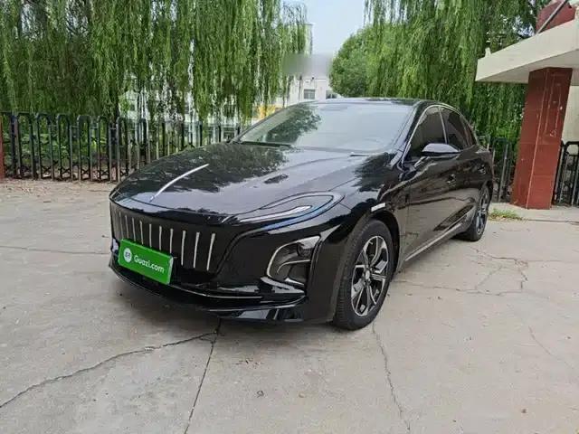 Hongqi E-QM5 2023 Facelift Basic Travel Edition