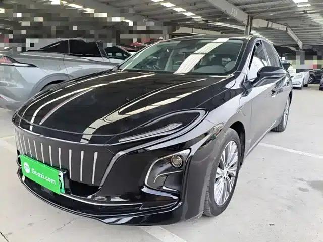 Hongqi E-QM5 2023 Model 560km PLUS