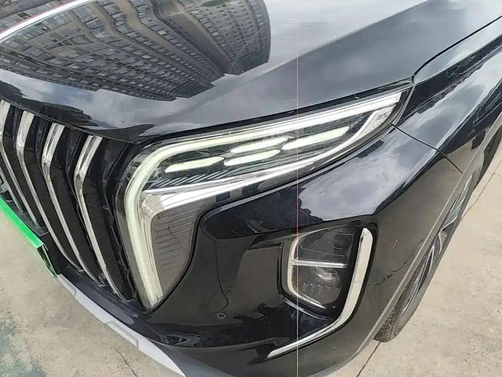 Hongqi HS7 PHEV 2024 2.0T PHEV 4WD Flagship Edition 6-seater — миниатюра 24