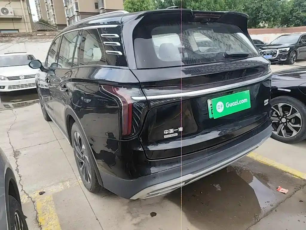 Hongqi HS7 PHEV 2024 2.0T PHEV 4WD Flagship Edition 6-seater — миниатюра 5