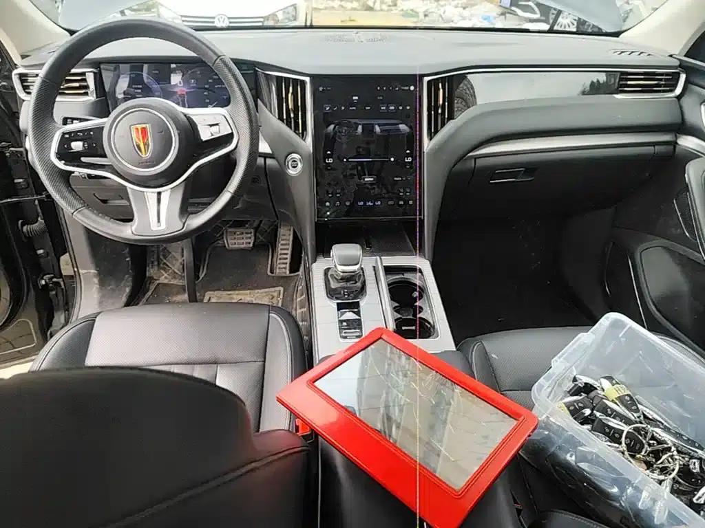 Hongqi HS7 PHEV 2024 2.0T PHEV 4WD Flagship Edition 6-seater — миниатюра 10