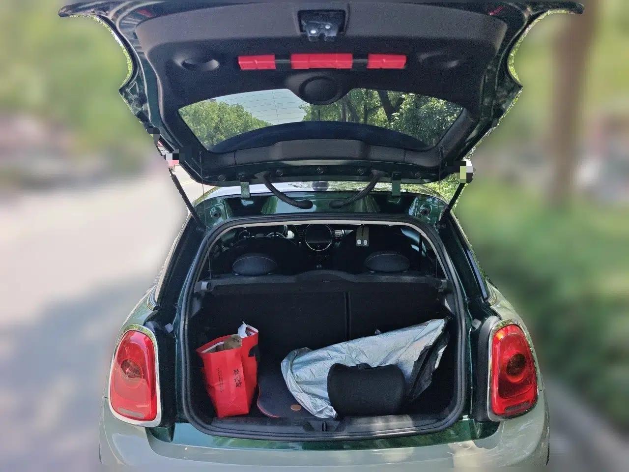 MINI 2016 1.2T ONE Pioneer Edition — миниатюра 19