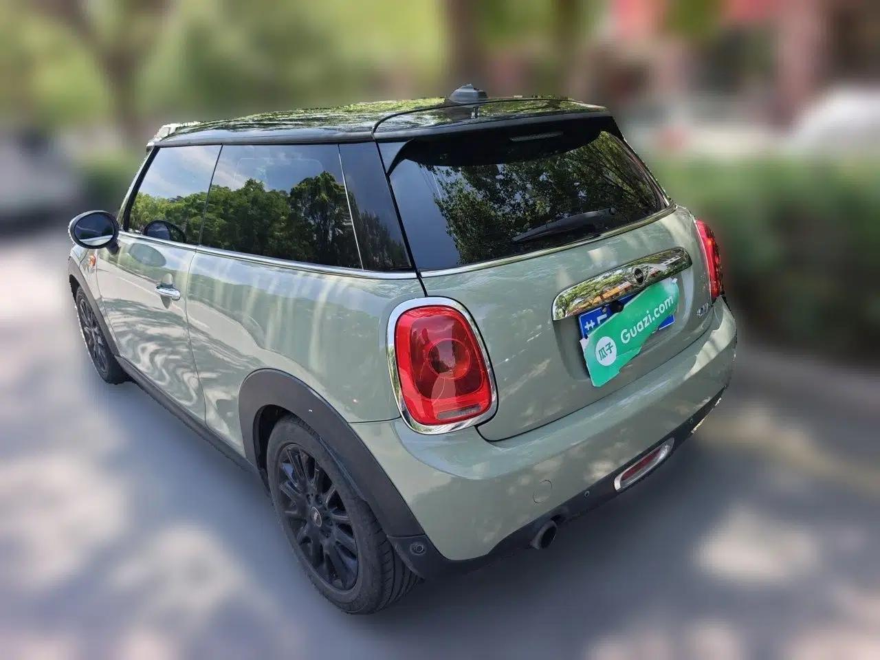 MINI 2016 1.2T ONE Pioneer Edition — миниатюра 4