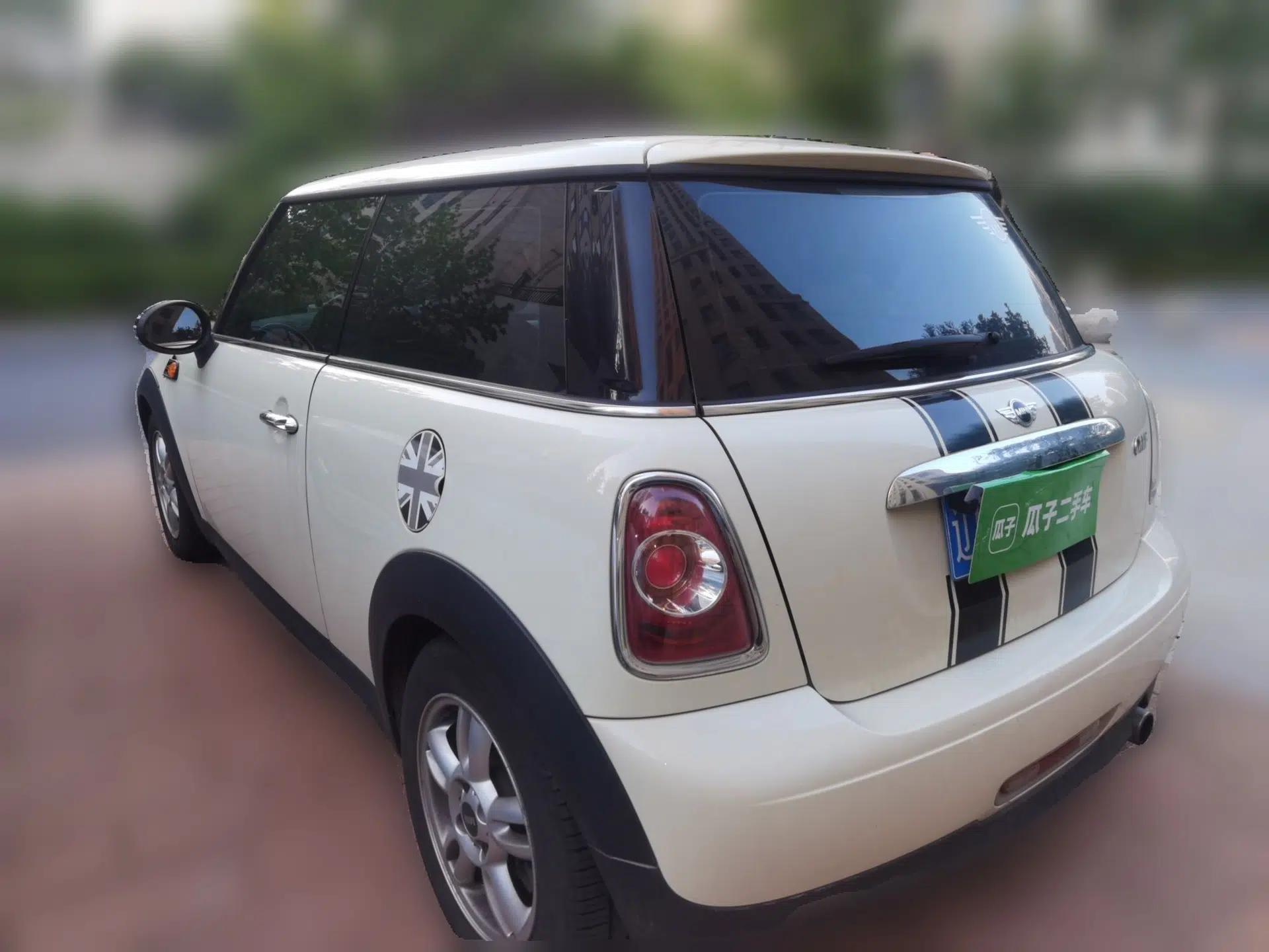 MINI 2011 1.6L ONE — миниатюра 4