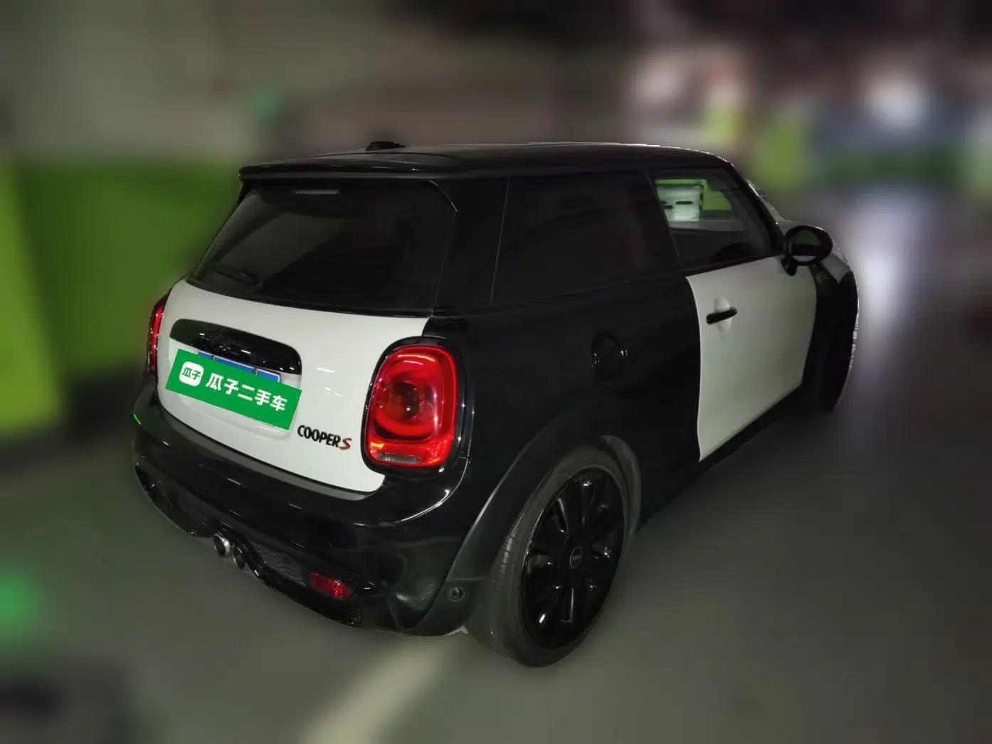 MINI 2016 2.0T COOPER S Pioneer Edition — миниатюра 6
