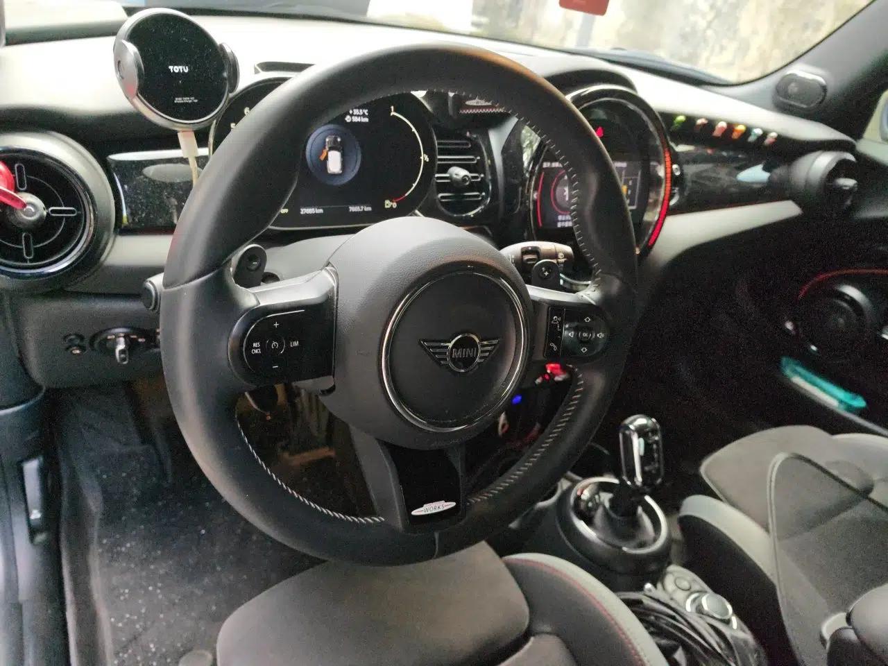 MINI 2023 Updated 2.0T COOPER S Racing Driver — миниатюра 10