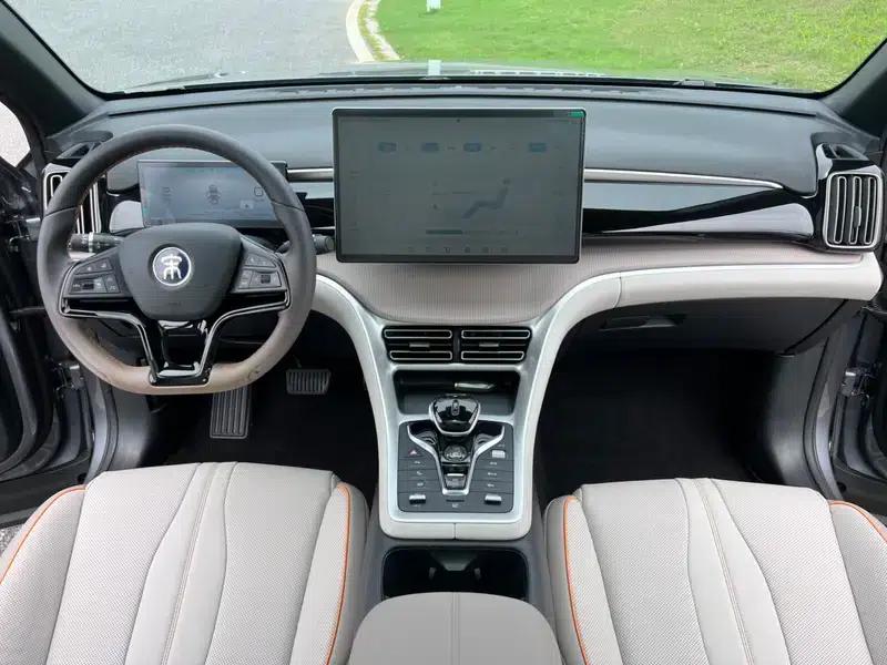 Song Pro DM 2023 DM-i Champion Edition 110km Excellent Model — миниатюра 14