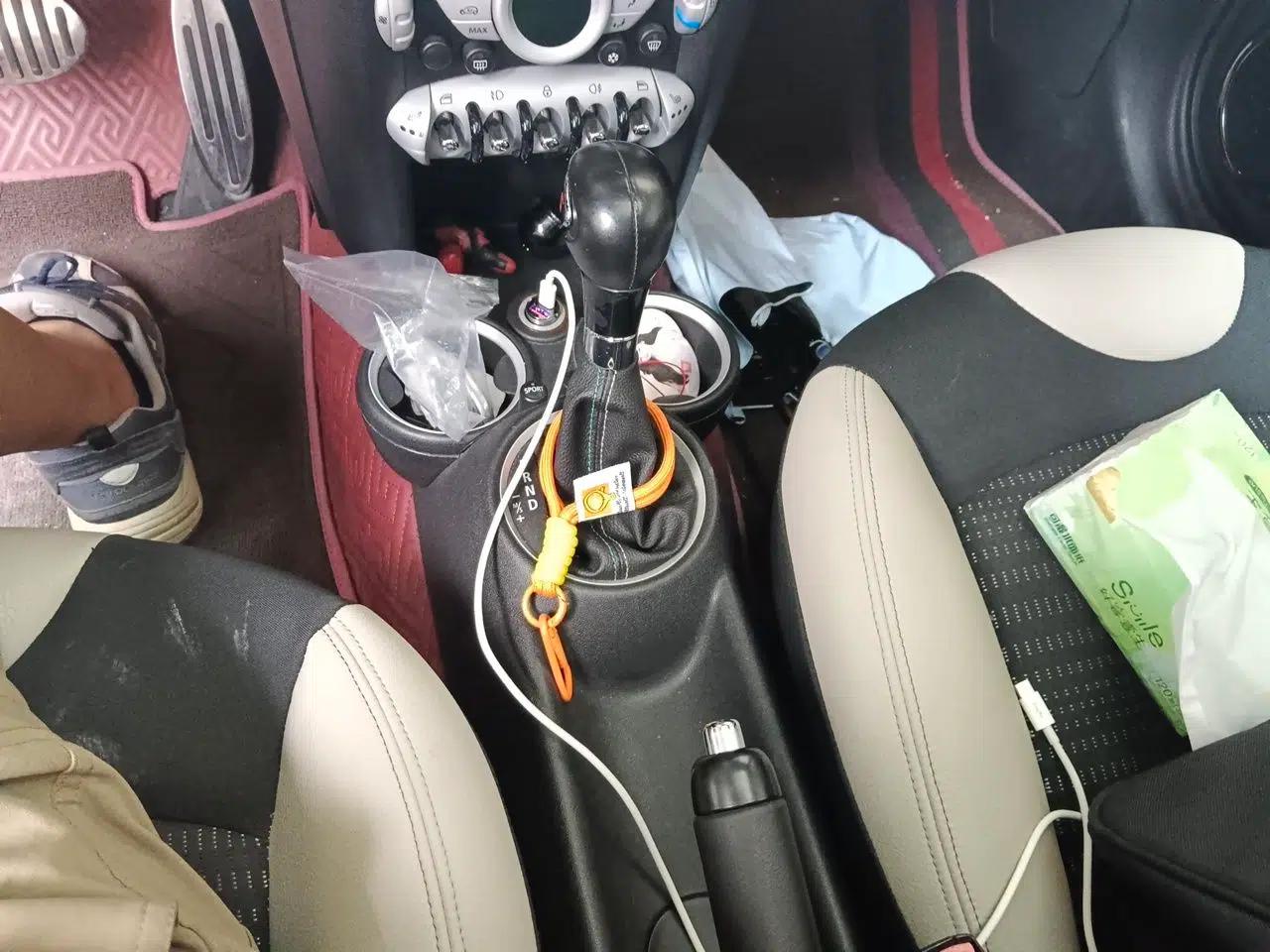 MINI Clubman 2010 1.6L COOPER Cheer — миниатюра 14