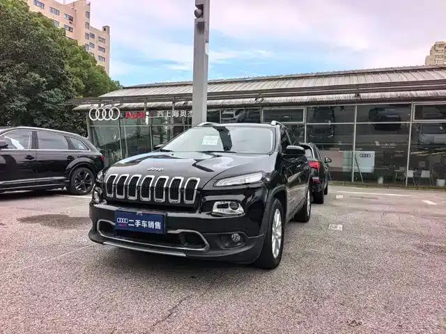 Jeep Cherokee 2017 2.0L Premium Edition