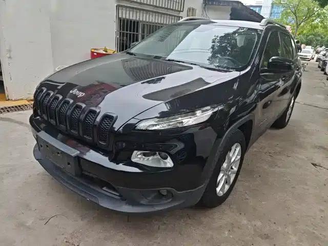 Jeep Cherokee 2016 2.4L Leading Edition
