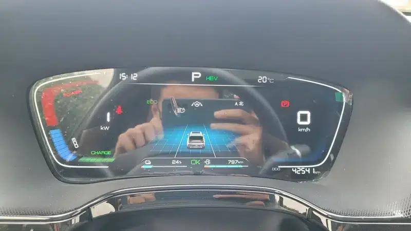 Tang DM 2021 DM-i 1.5T 112KM Premium Edition — миниатюра 10
