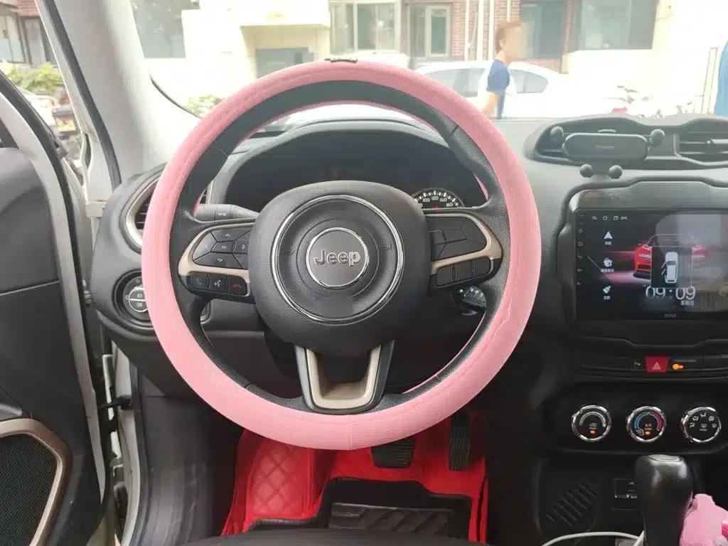 Jeep Renegade 2017 180T Automatic High-Performance Edition — миниатюра 6