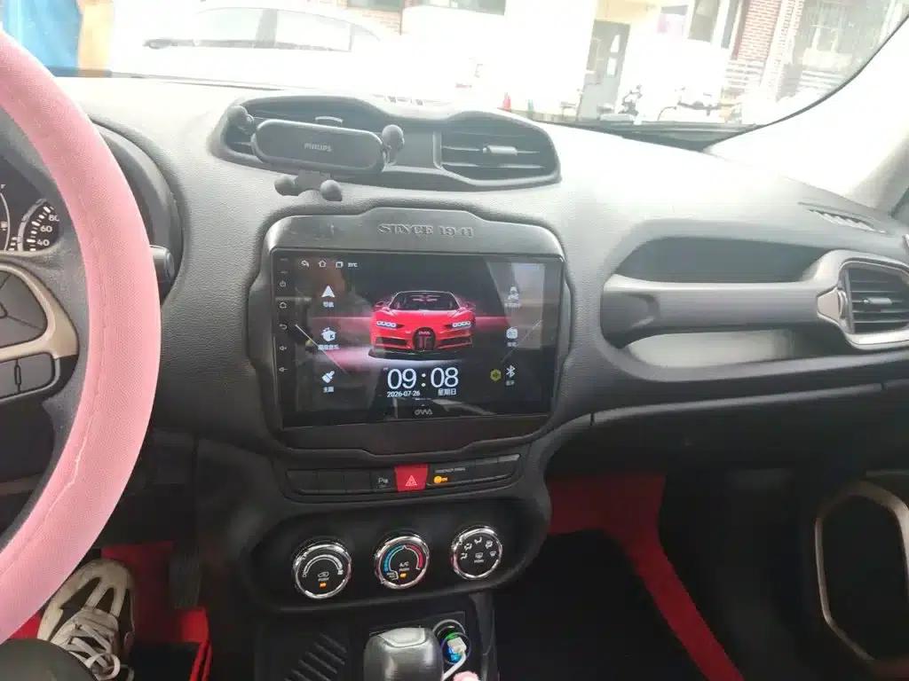Jeep Renegade 2017 180T Automatic High-Performance Edition — миниатюра 9