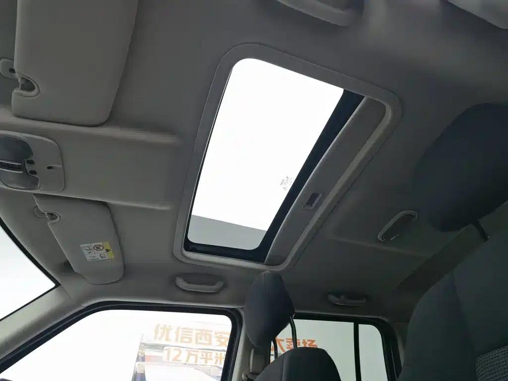 2014 Jeep Compass 2.4L Sport Edition — миниатюра 14