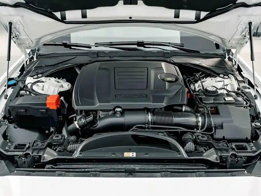 2024 Jaguar XEL 2.0T 250PS R-DYNAMIC S Progressive Sport Edition — миниатюра 23