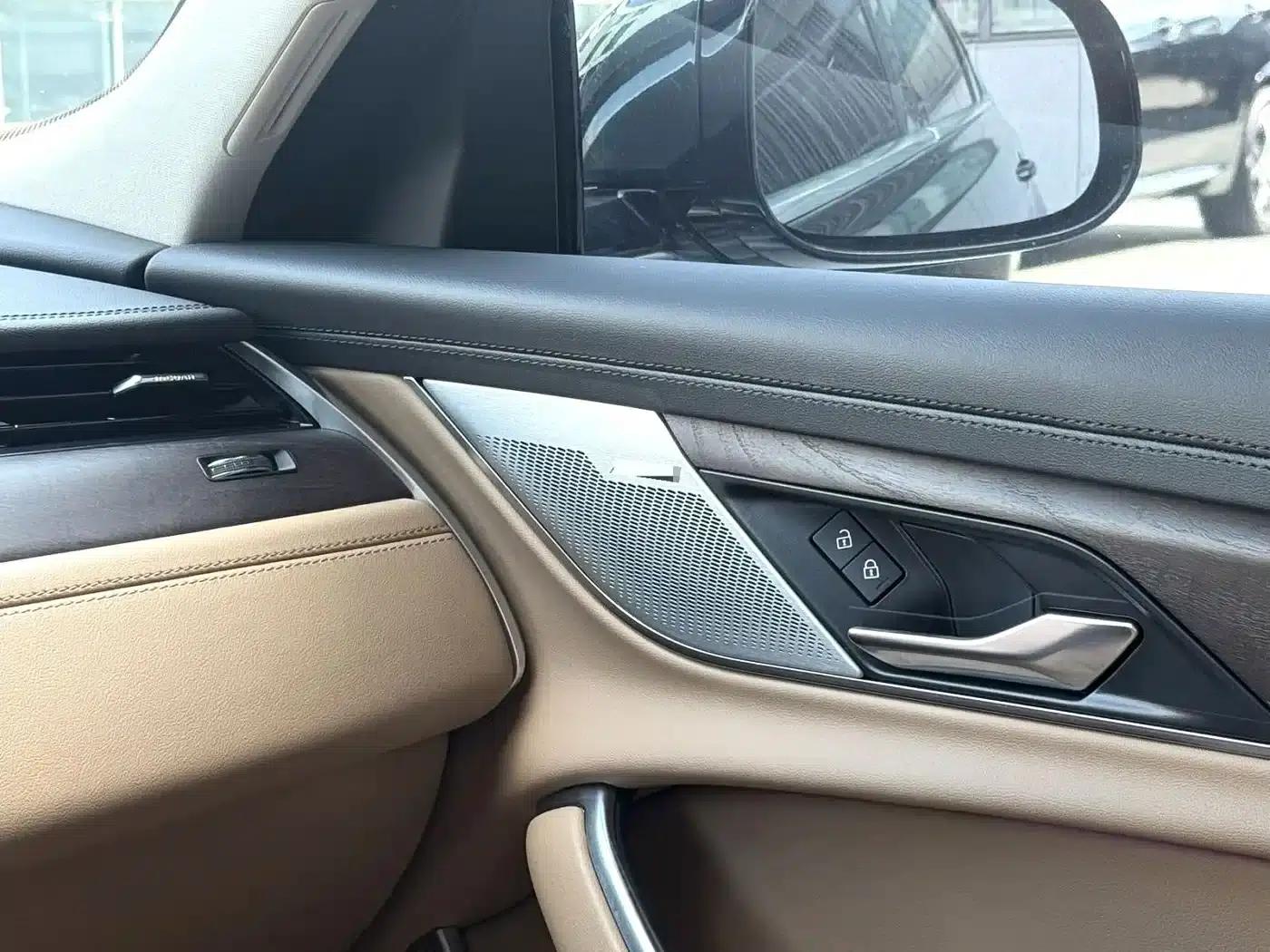 Jaguar XFL 2024 2.0T P250 2WD Luxury Edition — миниатюра 7