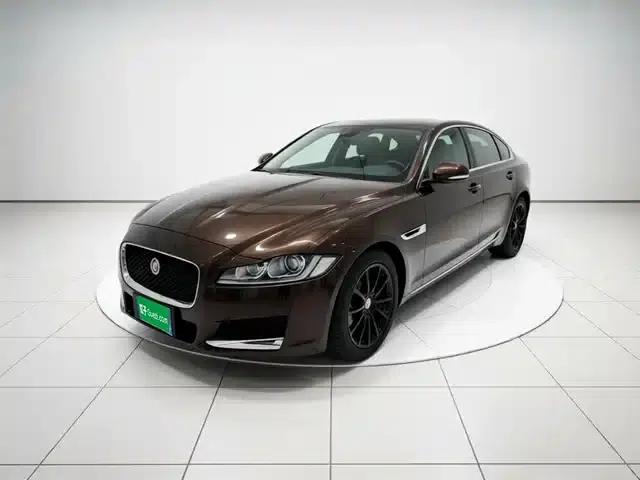 2017 Jaguar XFL 2.0T 200PS Luxury Edition