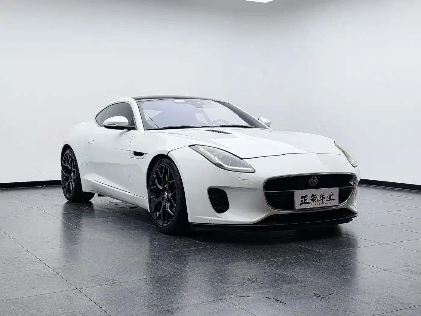 Jaguar F-TYPE 2019 3.0 SC Hardtop — миниатюра 3