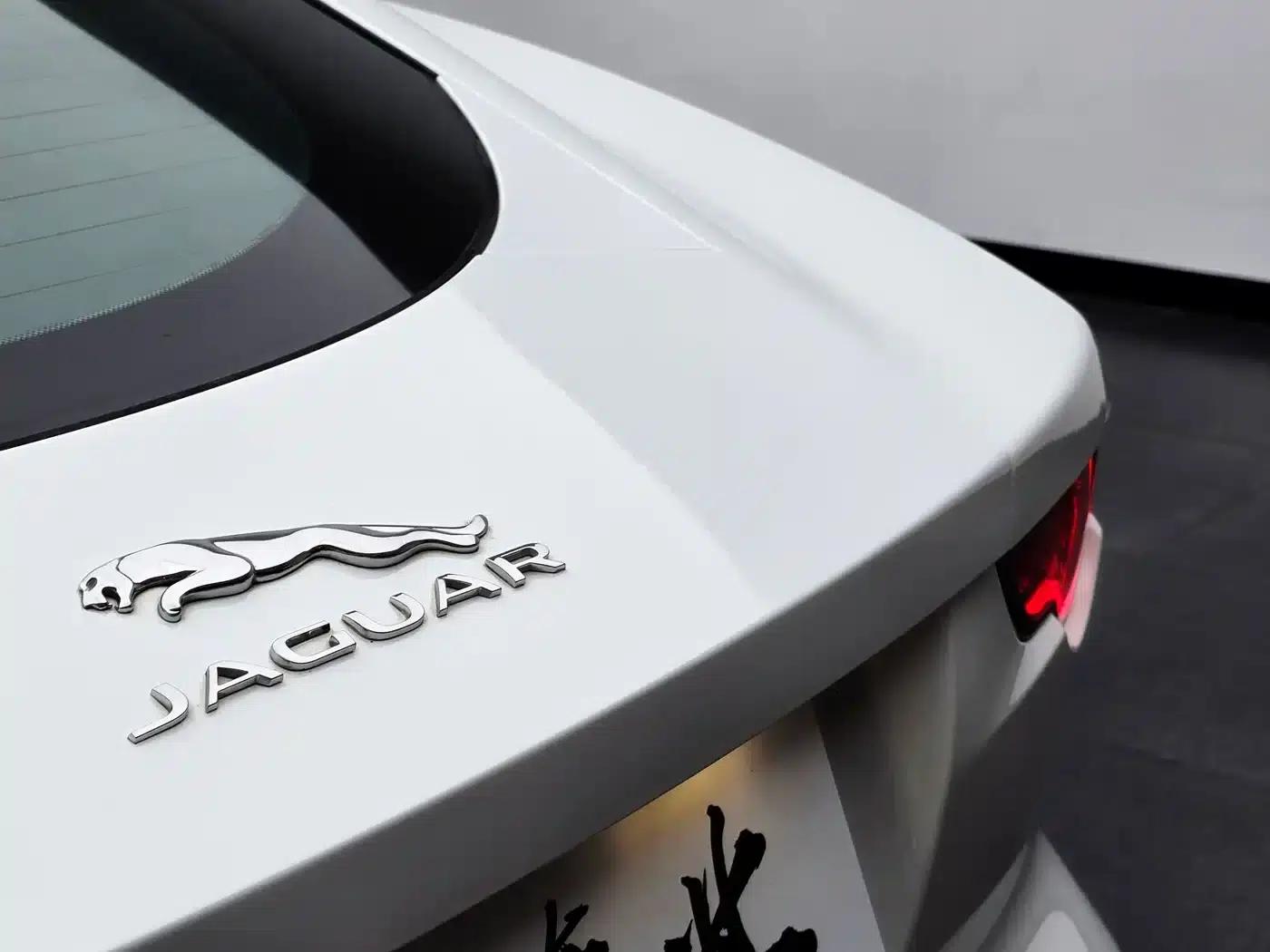 Jaguar F-TYPE 2019 3.0 SC Hardtop — миниатюра 10