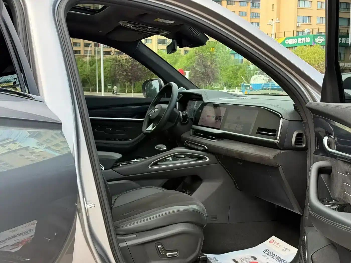 Geely Xingyue L 2024 2.0TD High-Power Automatic Two-Wheel Drive Sky Edition — миниатюра 4