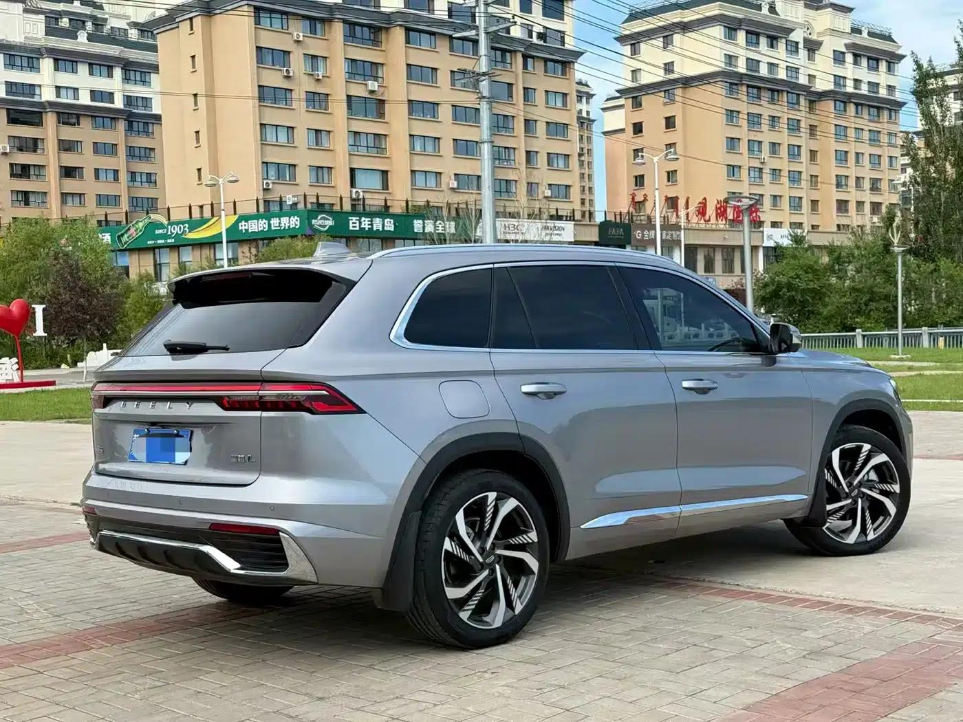 Geely Xingyue L 2024 2.0TD High-Power Automatic Two-Wheel Drive Sky Edition — миниатюра 9