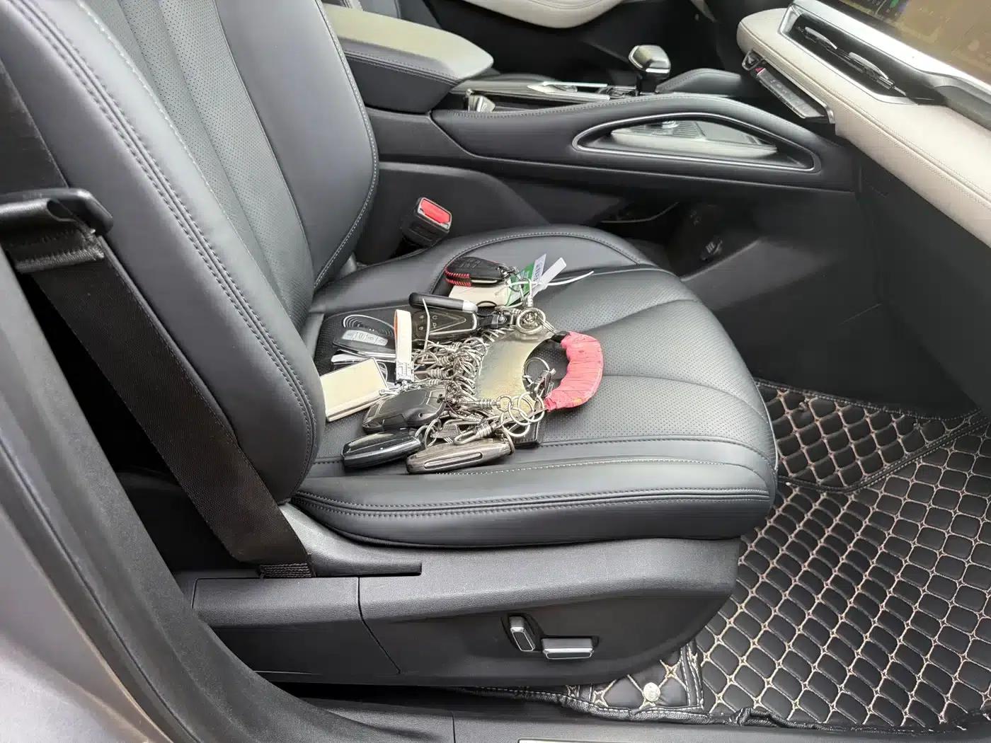 Geely Xingyue L 2023 2.0TD High-Power Automatic Two-Wheel Drive Flagship Edition — миниатюра 5