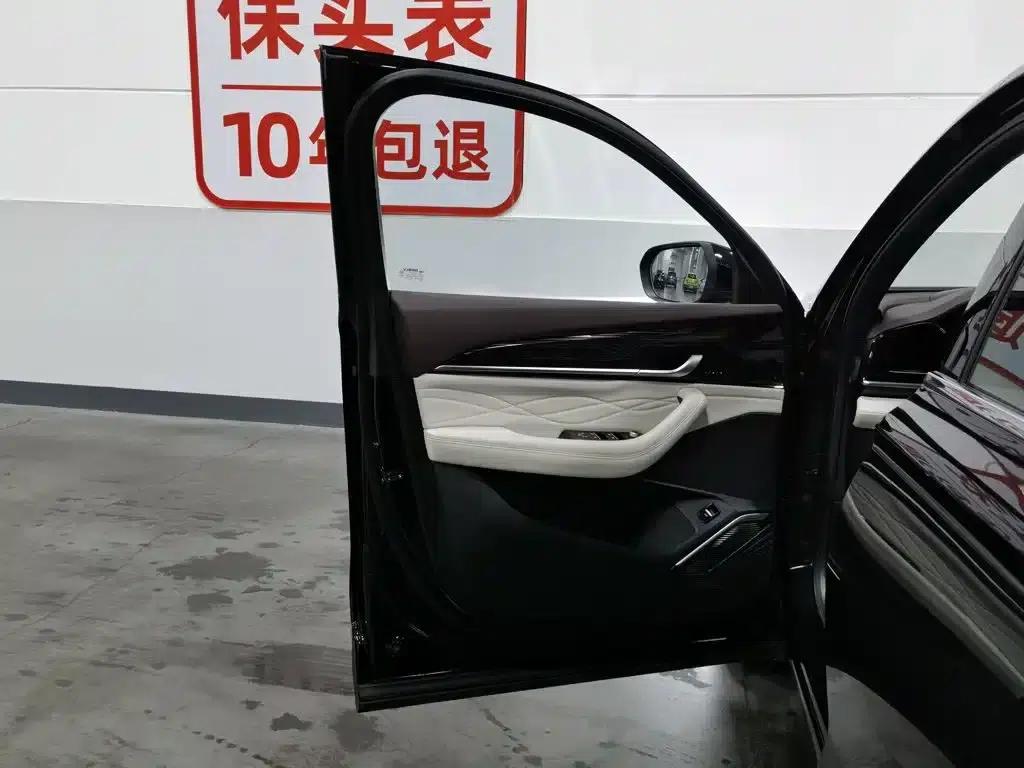 Geely Xingyue L 2024 2.0TD High-Power Automatic Two-Wheel Drive Cloud Edition — миниатюра 8