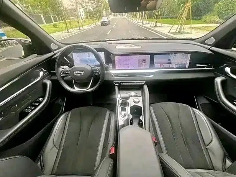Geely Xingyue L 2023 2.0TD High-Power Automatic Two-Wheel Drive Flagship Edition — миниатюра 4