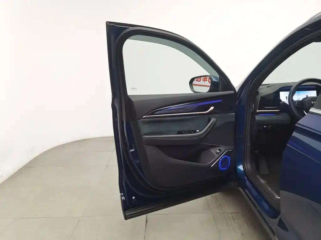 Geely Xingyue L 2021 2.0TD High-Power Automatic Four-Wheel Drive Flagship Edition — миниатюра 8