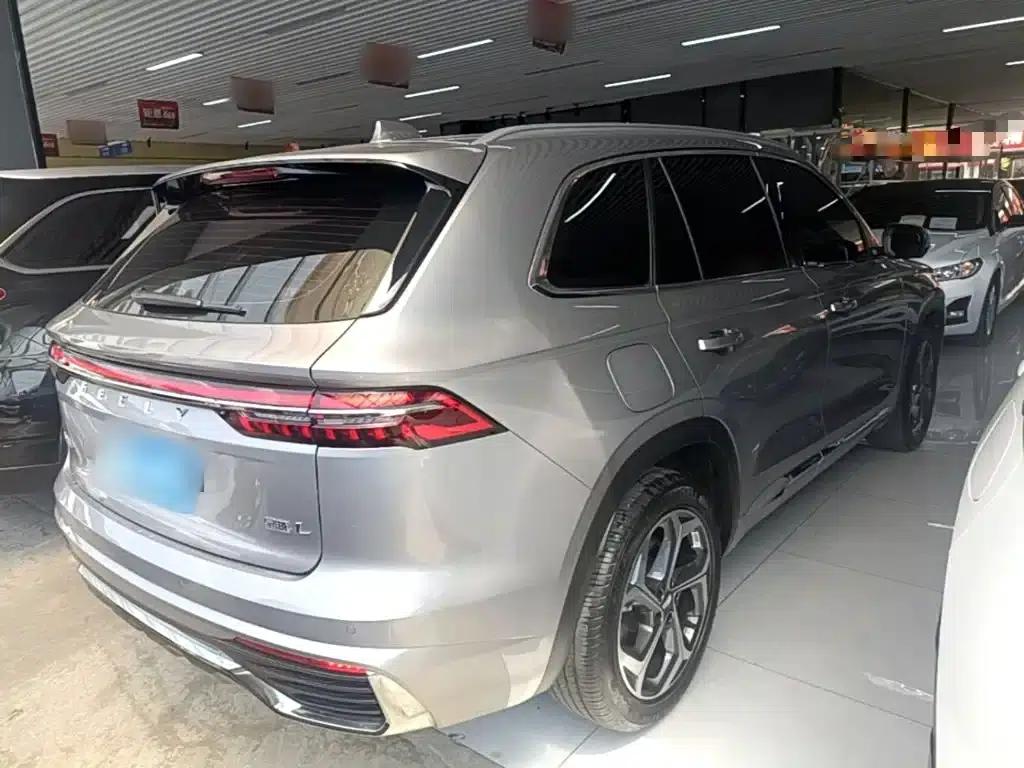 Geely Xingyue L 2025 2.0TD Automatic Xingyun Edition — миниатюра 7