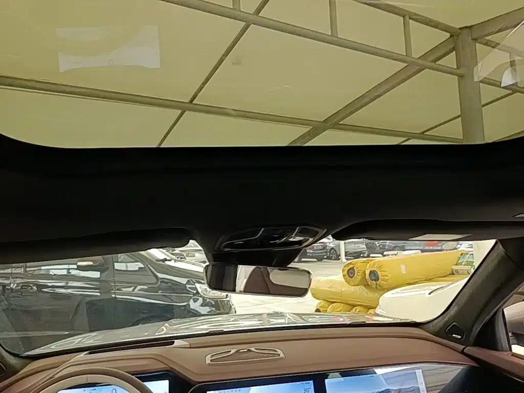 Geely Xingyue L 2021 2.0TD High-Power Automatic Four-Wheel Drive Flagship Edition — миниатюра 18