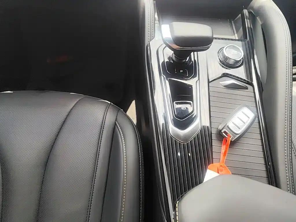 Geely Xingyue L 2024 2.0TD DCT EVO 2WD Long Wind Edition — миниатюра 14