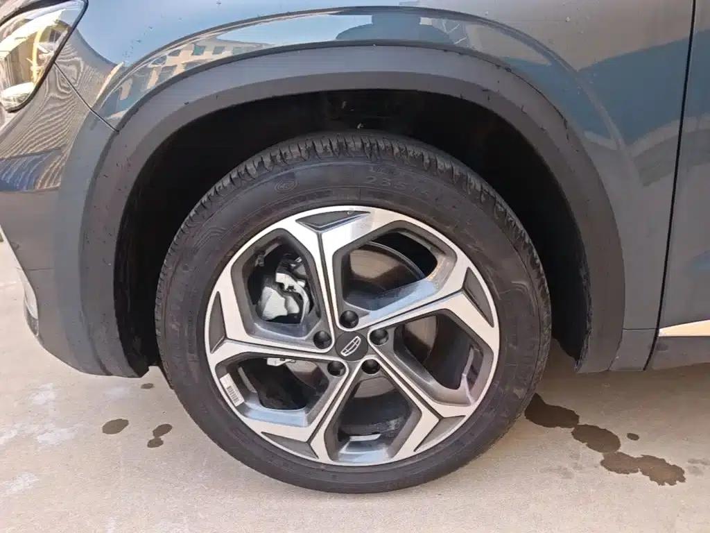 Geely Xingyue L 2025 2.0TD Automatic Xingyun Edition — миниатюра 23