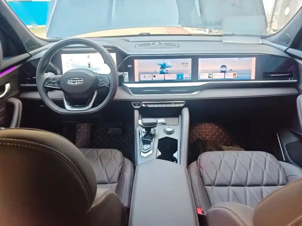 Geely Xingyue L 2025 2.0TD Automatic Xingyun Edition — миниатюра 10